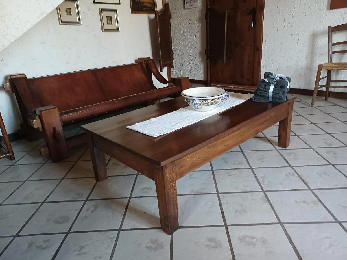 Villa Franca Coltaro 0*,